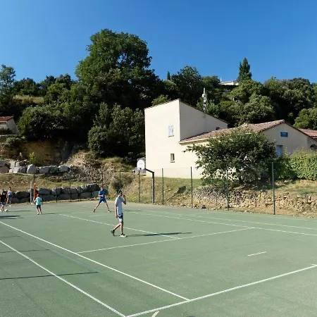 Cozy Only 2 Km Away From Vallon-pont-d'arc Apartamento
